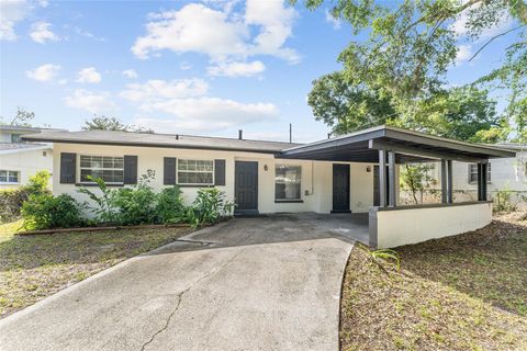 Single Family Residence in GAINESVILLE FL 919 SE 19TH STREET.jpg