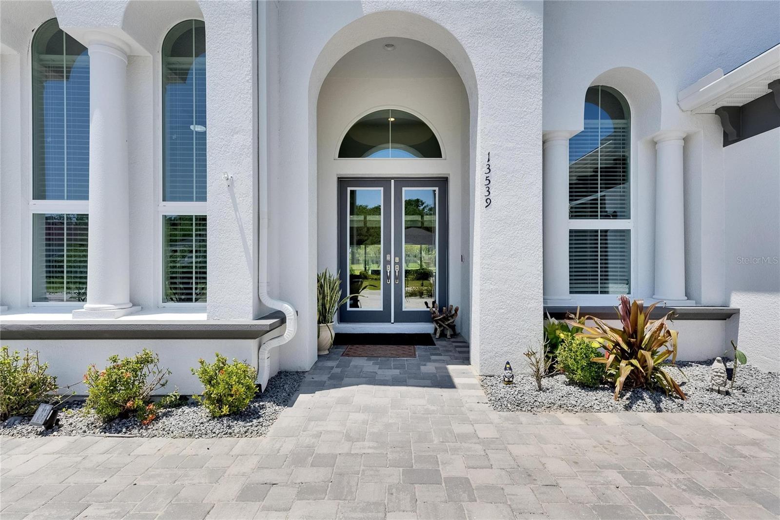 Single Family Residence in DADE CITY FL 13539 CARRYBACK DRIVE 2.jpg
