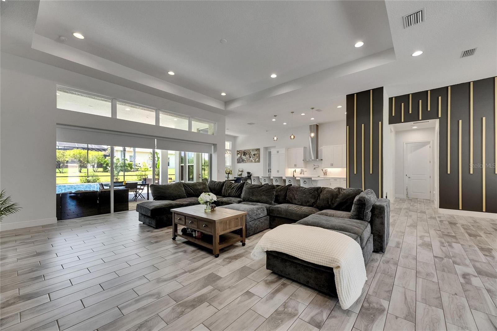 Single Family Residence in DADE CITY FL 13539 CARRYBACK DRIVE 14.jpg
