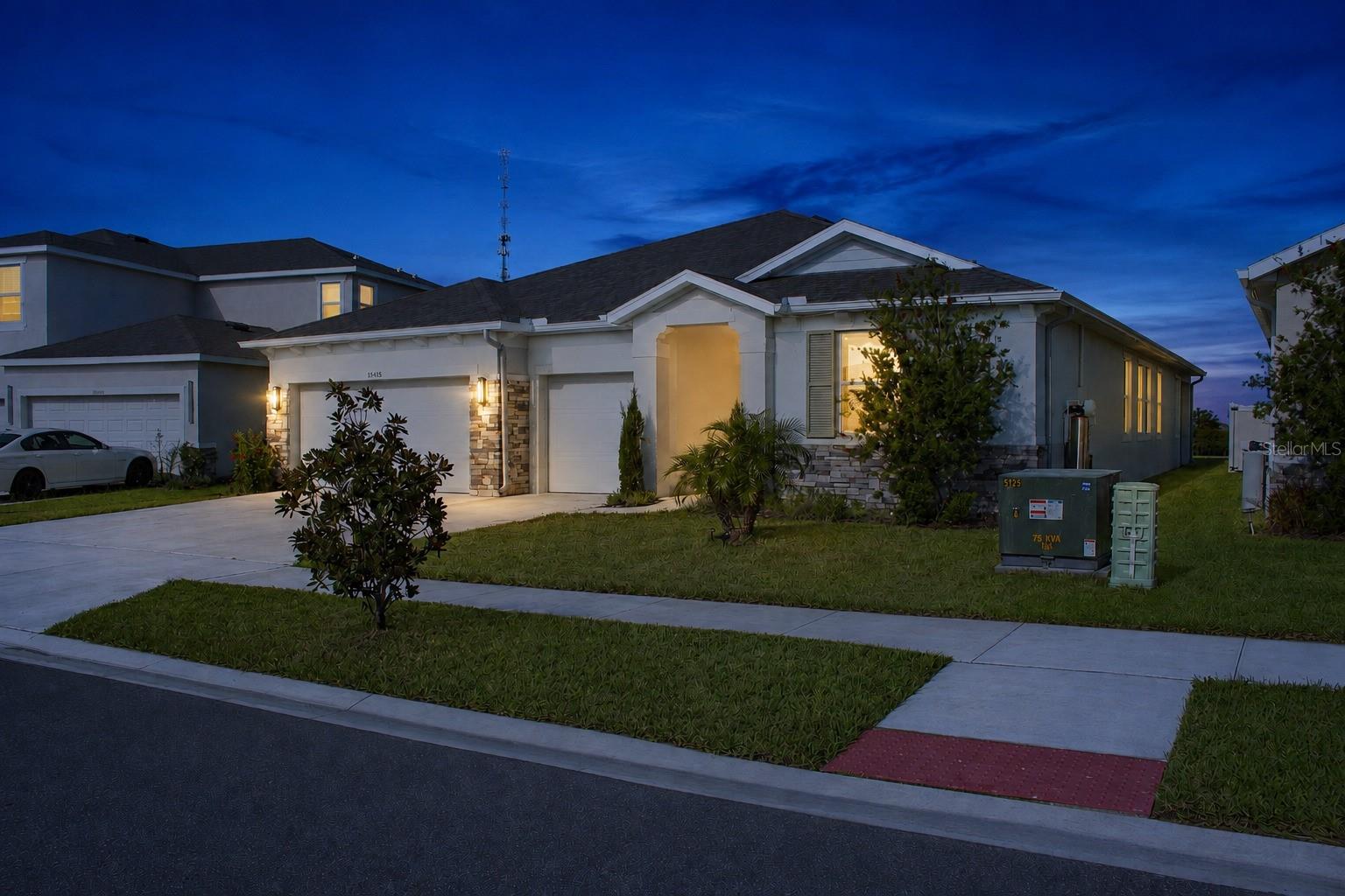 10345 Bridgegate Heights Loop, San Antonio, FL 33576 photo