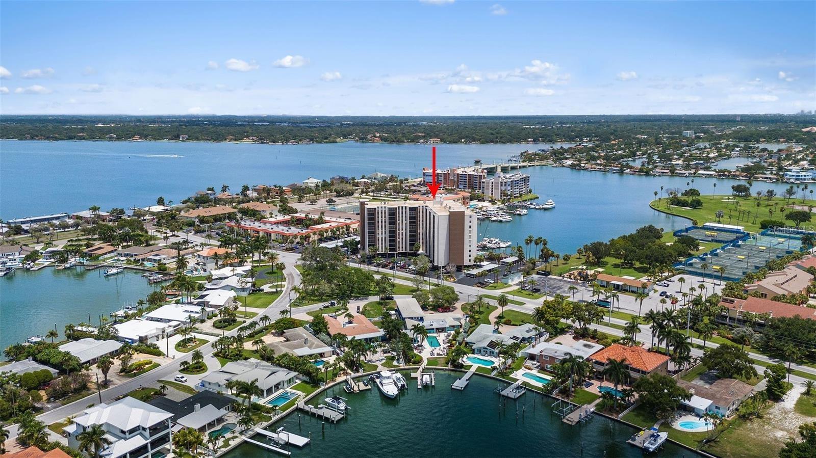 10355 Paradise Blvd #1010 1011, Saint Petersburg, FL 33706 photo