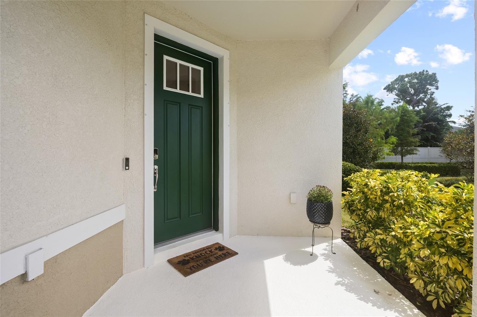 8519 Arabella Ln, Seminole, FL 33777 photo