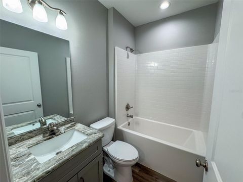 Single Family Residence in MELROSE FL 4141 SE 8TH AVENUE 14.jpg