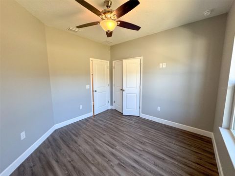 Single Family Residence in MELROSE FL 4141 SE 8TH AVENUE 13.jpg