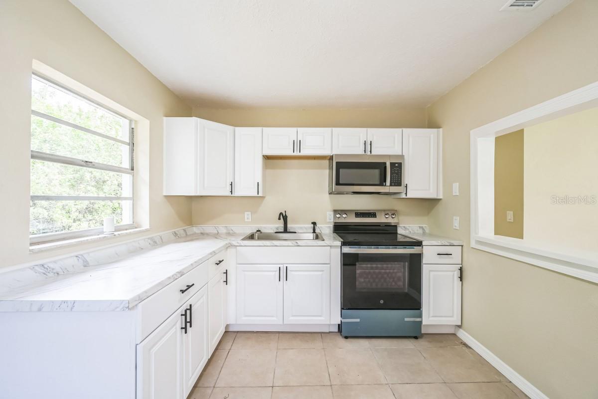 314 W Owens Ave, Arcadia, FL 34266 photo