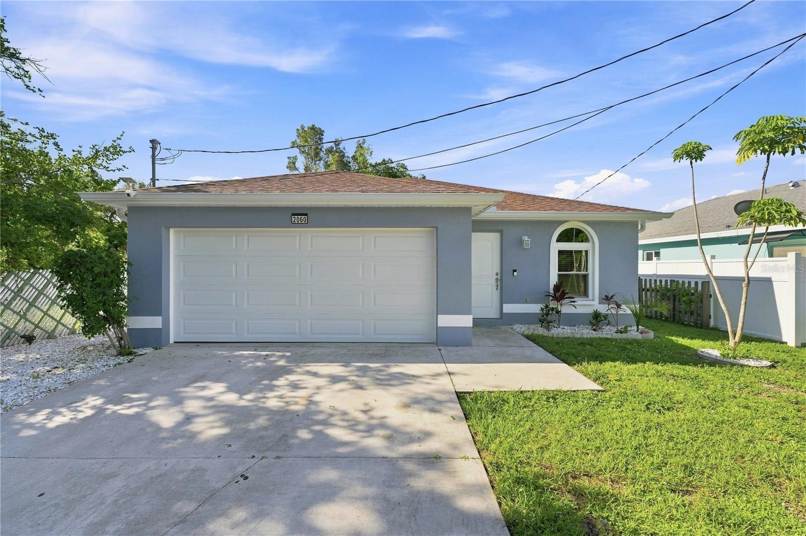 2060 6 St, Sarasota, FL 34237