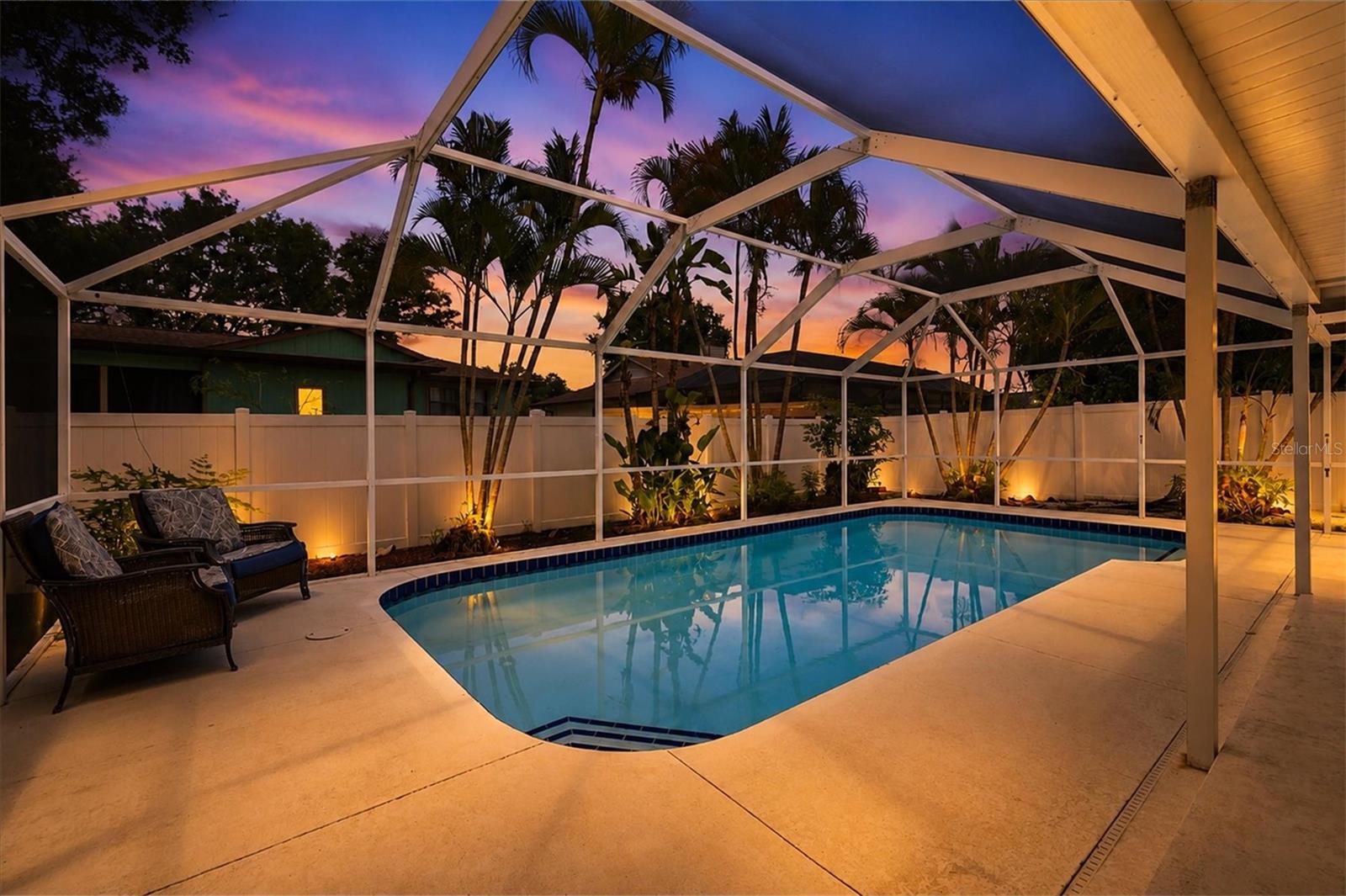 4089 King Richard Dr, Sarasota, FL 34232 photo