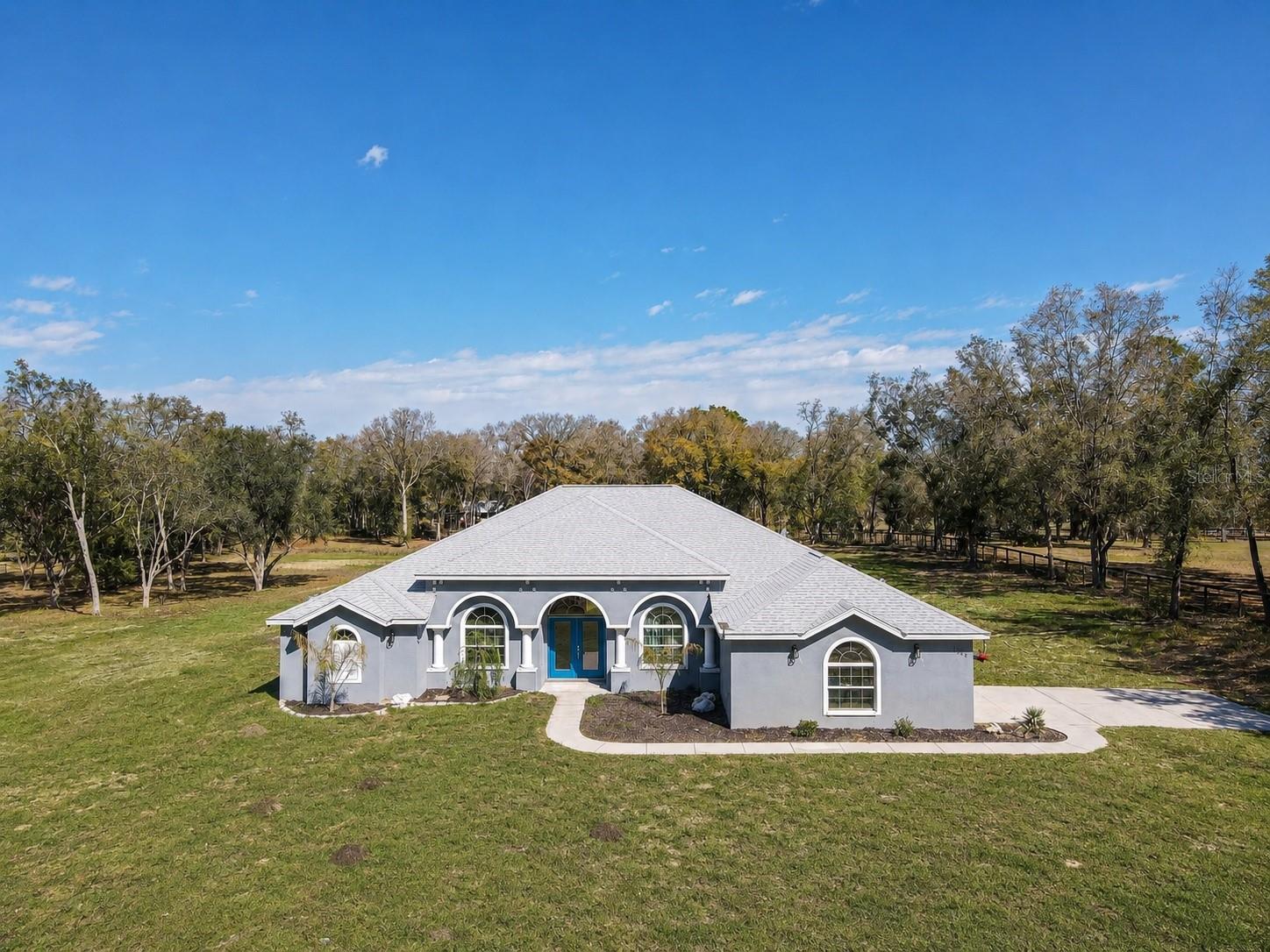 10688 SW 129 Terrace Rd, Dunnellon, FL 34432 photo