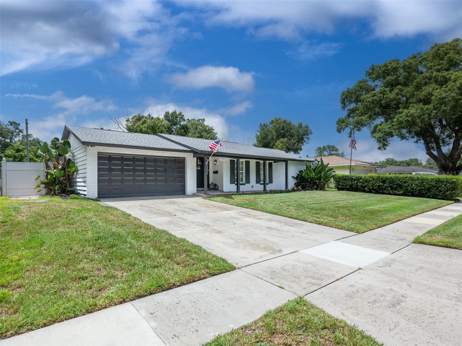 1921 Winnebago Trl, Fern Park, FL 32730 photo