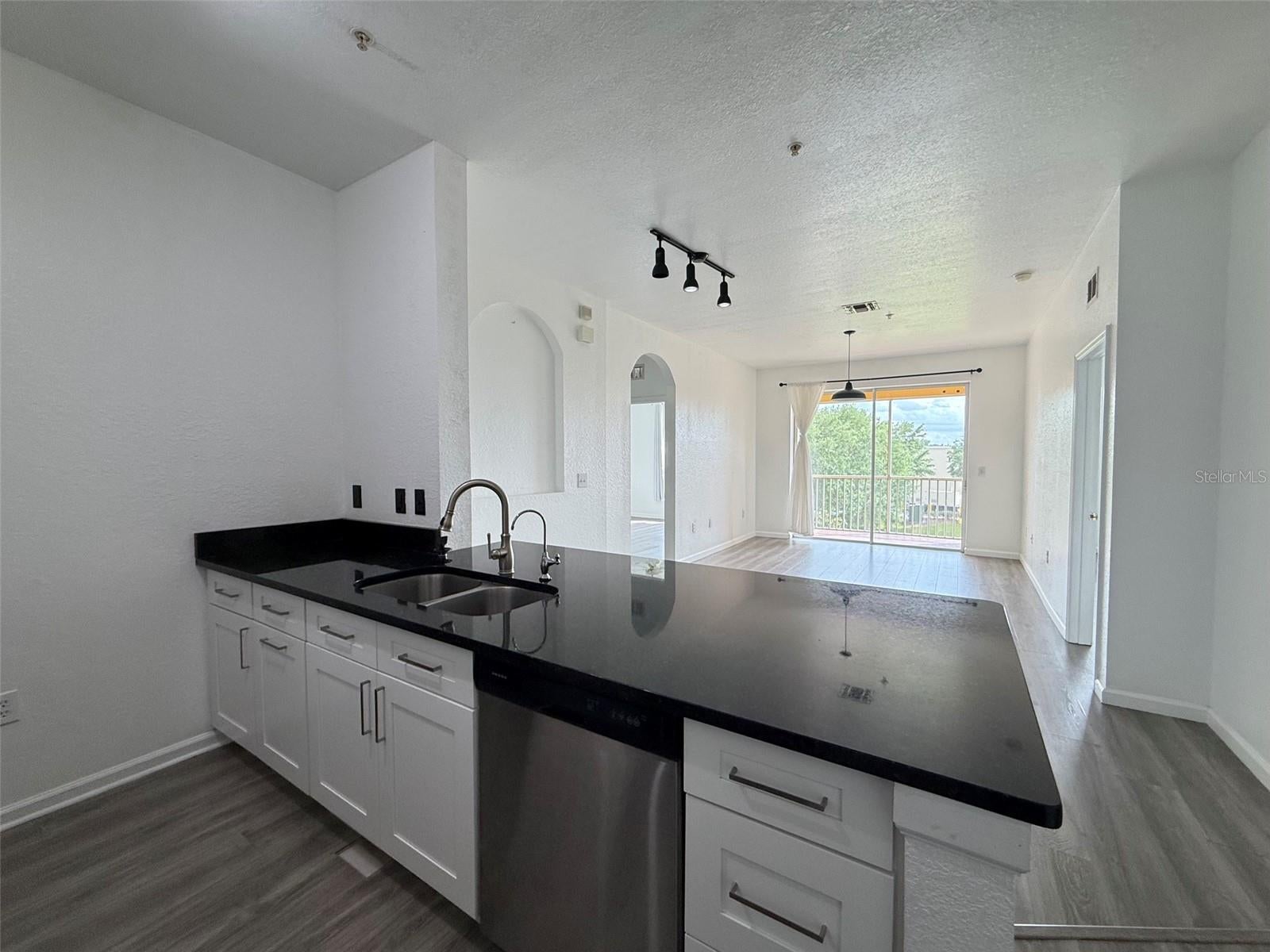 6380 Contessa Dr #303, Orlando, FL 32829 photo