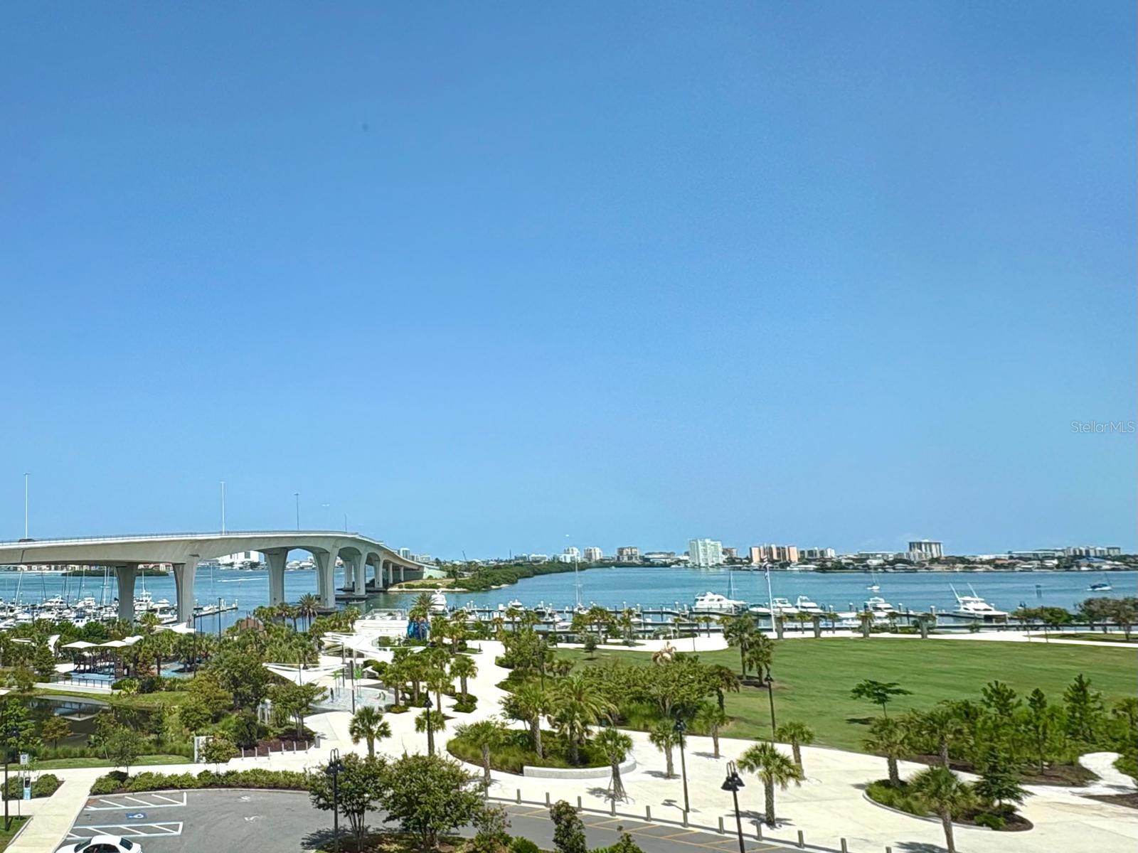 331 Cleveland St #303, Clearwater, FL 33755 photo