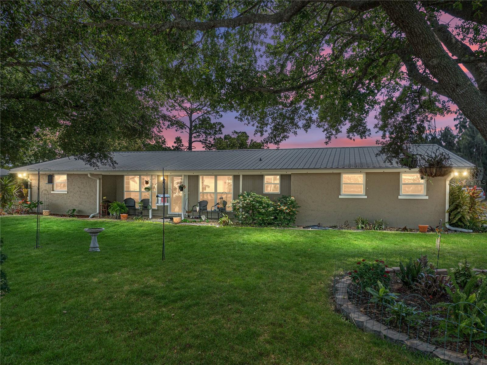 246 Canal Dr, Lake Wales, FL 33859