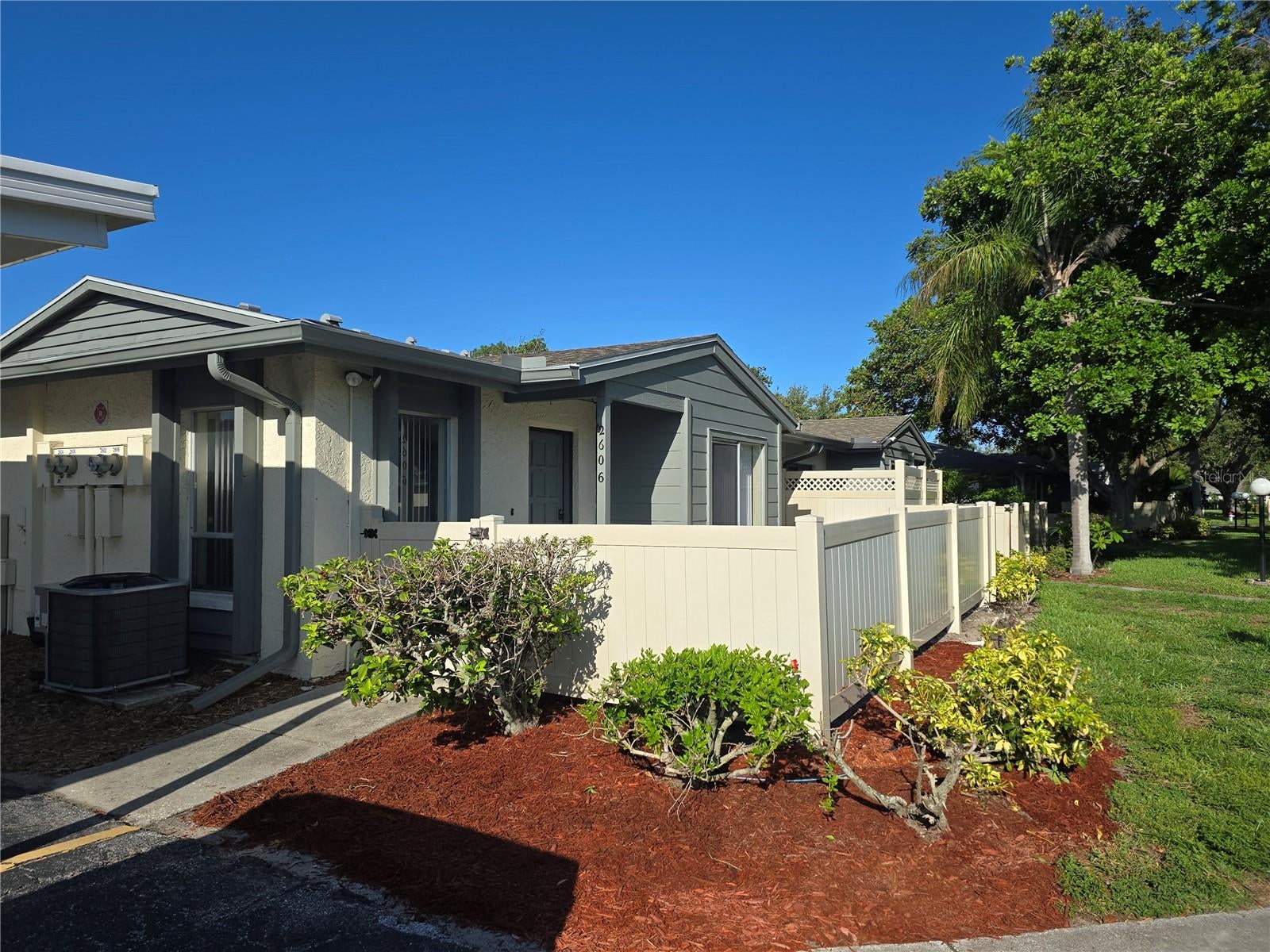 2606 29 Ave, Bradenton, FL 34205