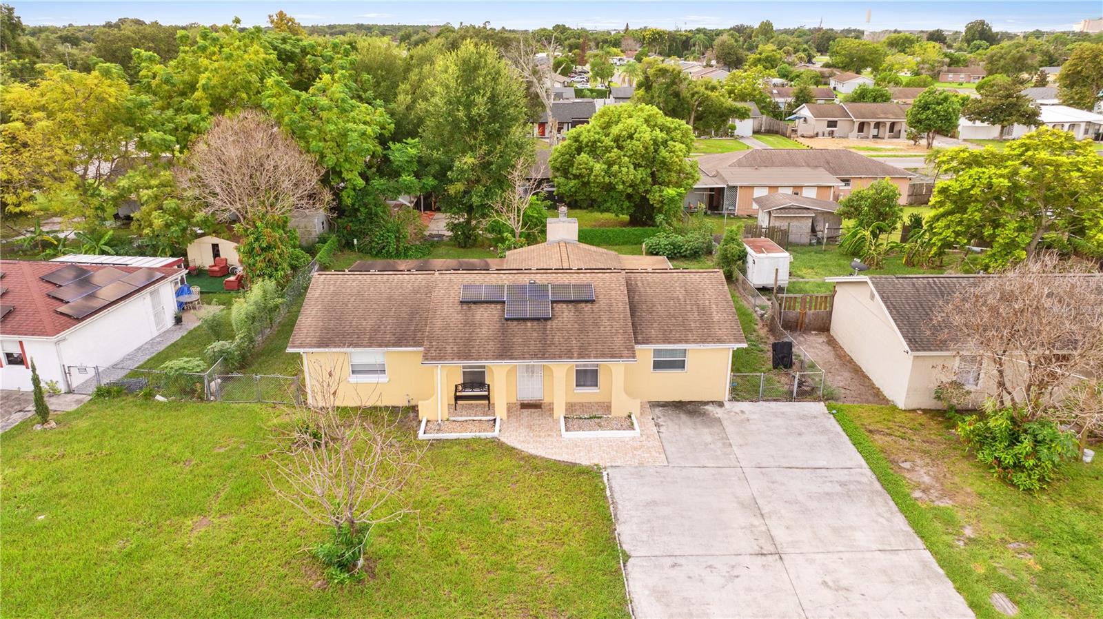558 Broadmoor Dr, Orlando, FL 32809