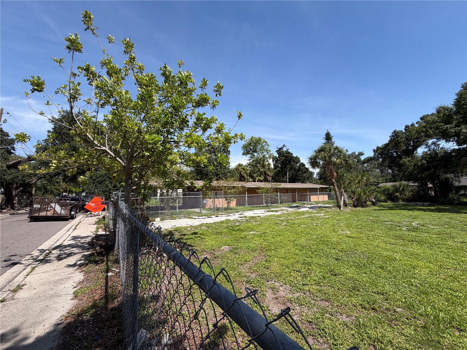 1764 24 St, Sarasota, FL 34234 photo