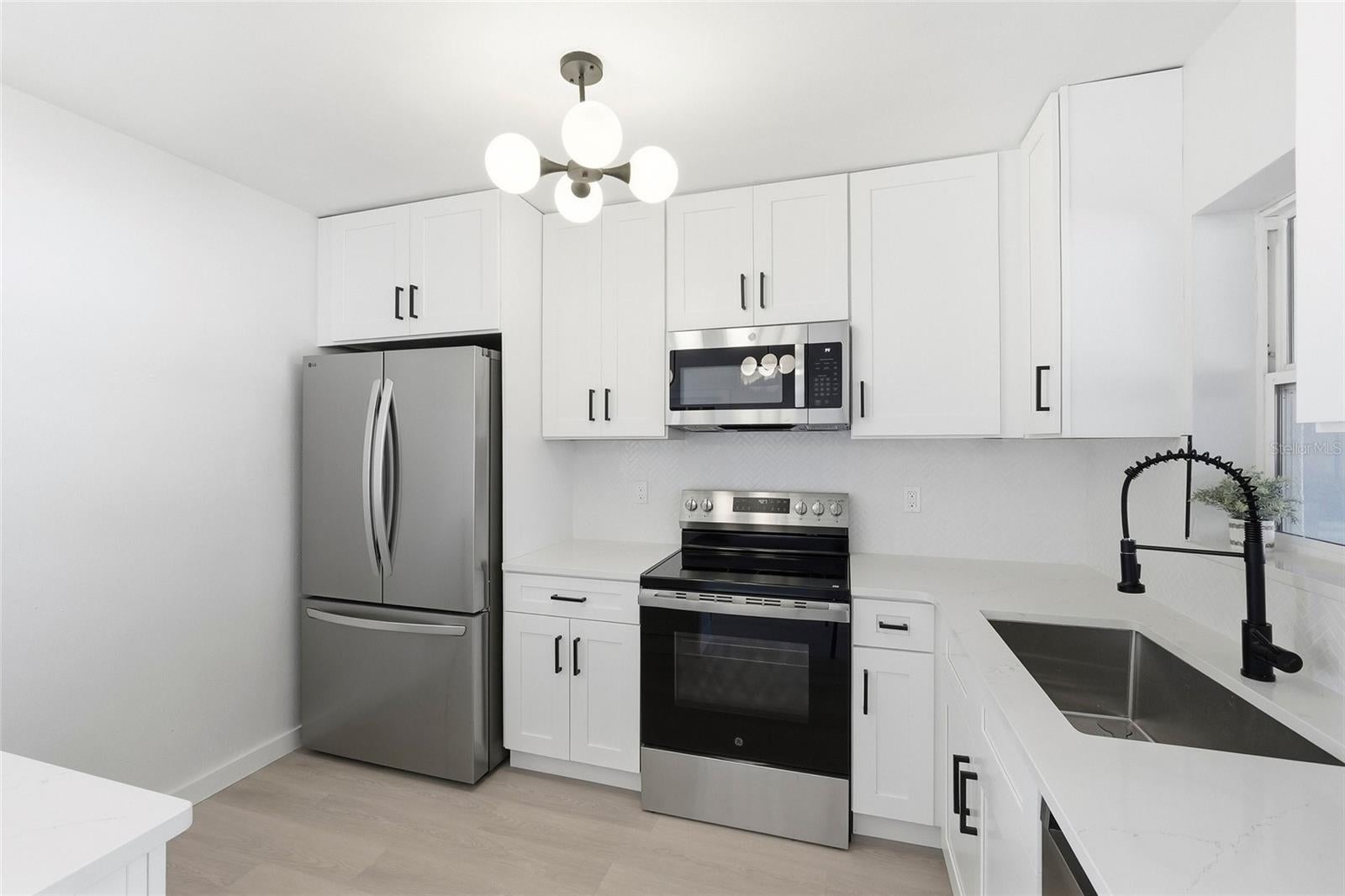 2845 64 Terrace, Saint Petersburg, FL 33712 photo