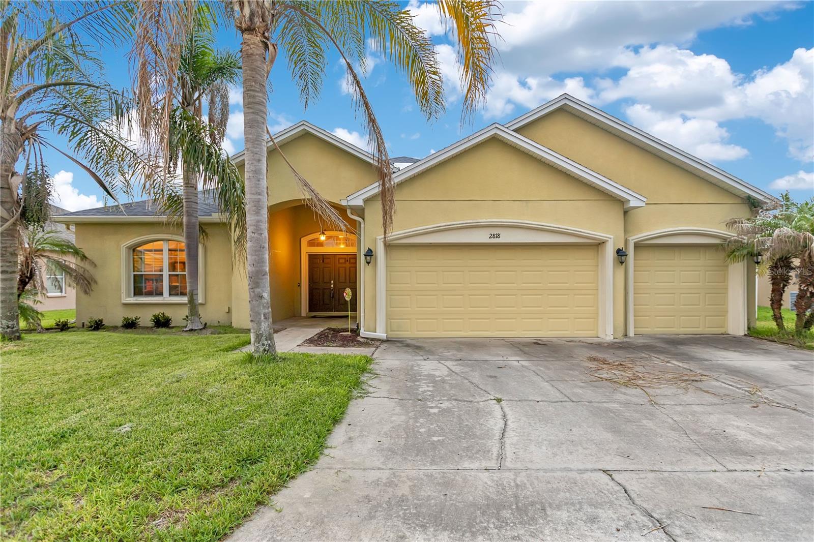 2818 Whitney St, Lakeland, FL 33813