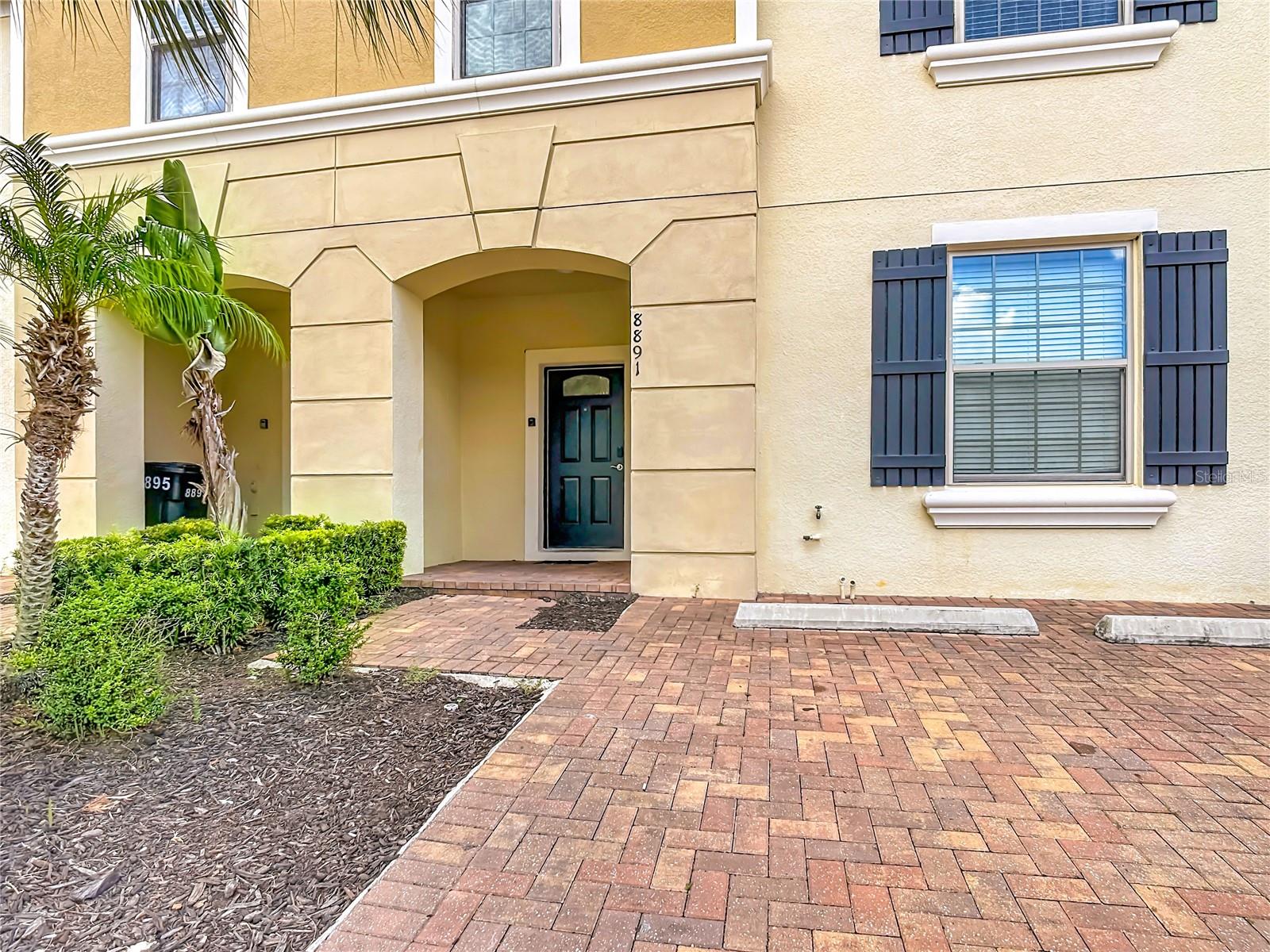 8891 Geneve Ct, Kissimmee, FL 34747 photo