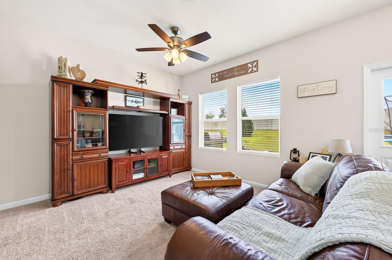 1961 Hemingway Cir, Groveland, FL 34736 photo