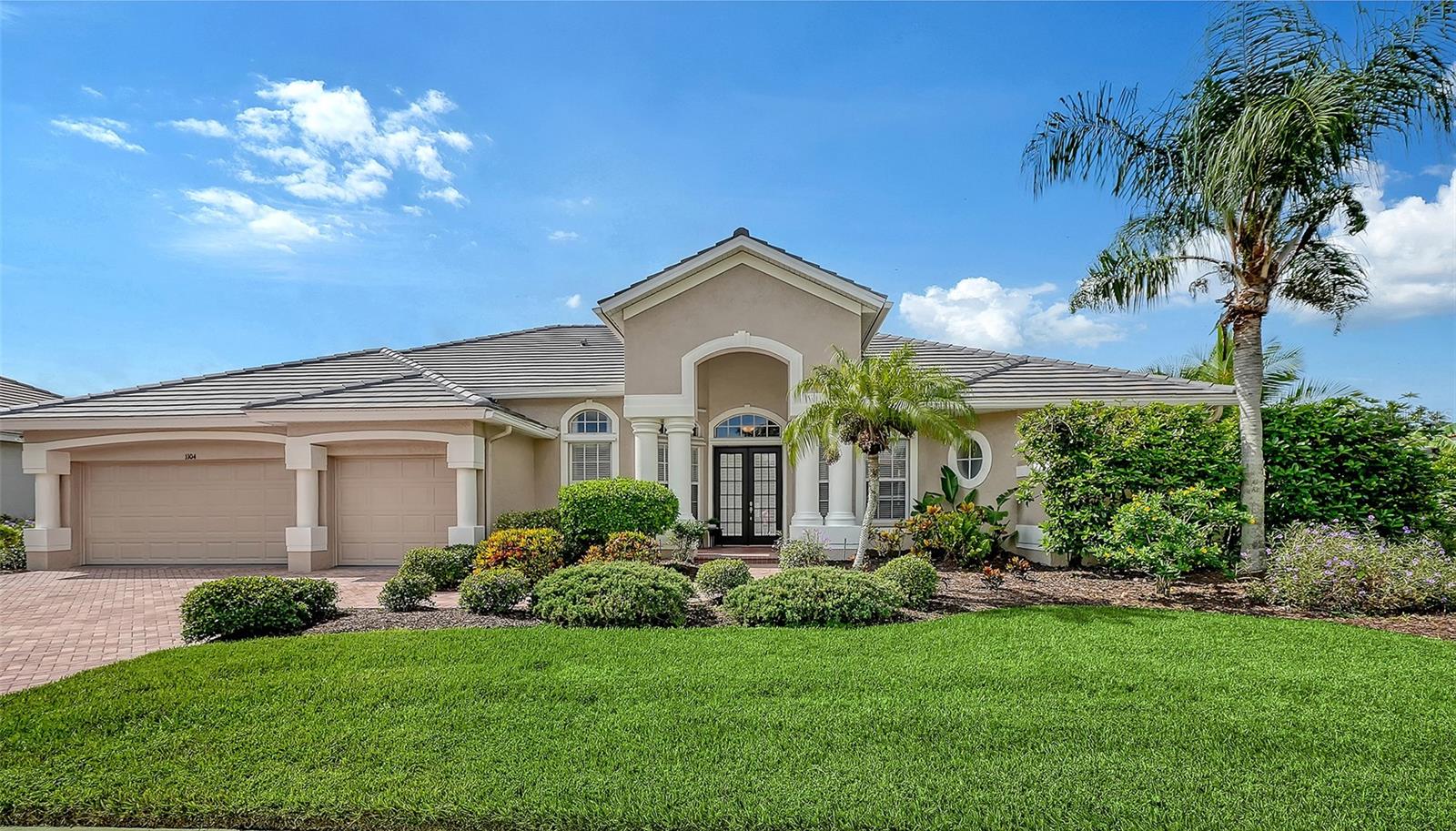 1104 Mallard Marsh Dr, Osprey, FL 34229 photo