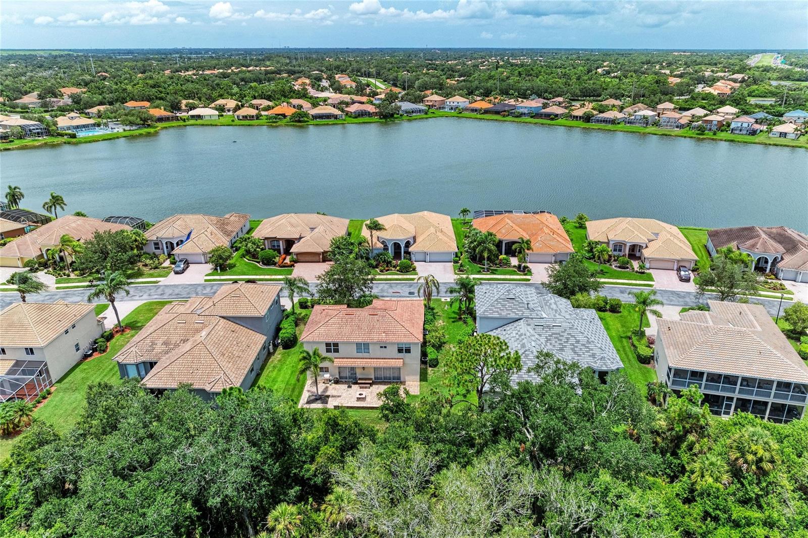 6988 74 Street Cir, Bradenton, FL 34203 photo