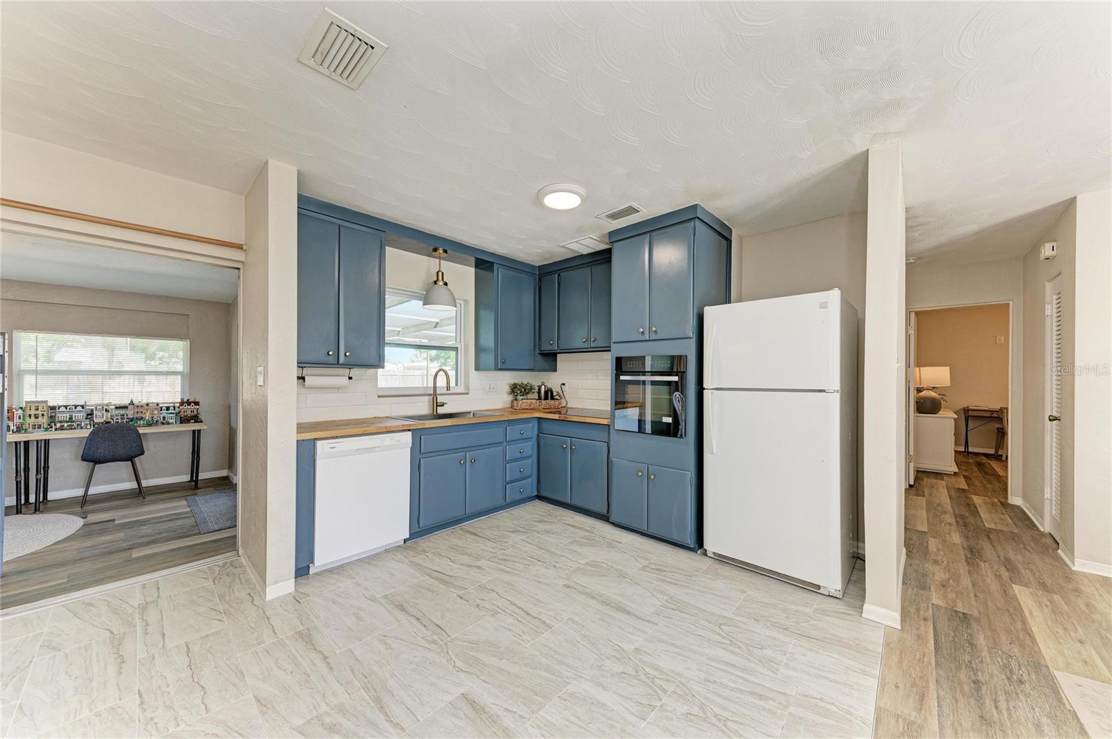 120 60 St, Bradenton, FL 34209 photo