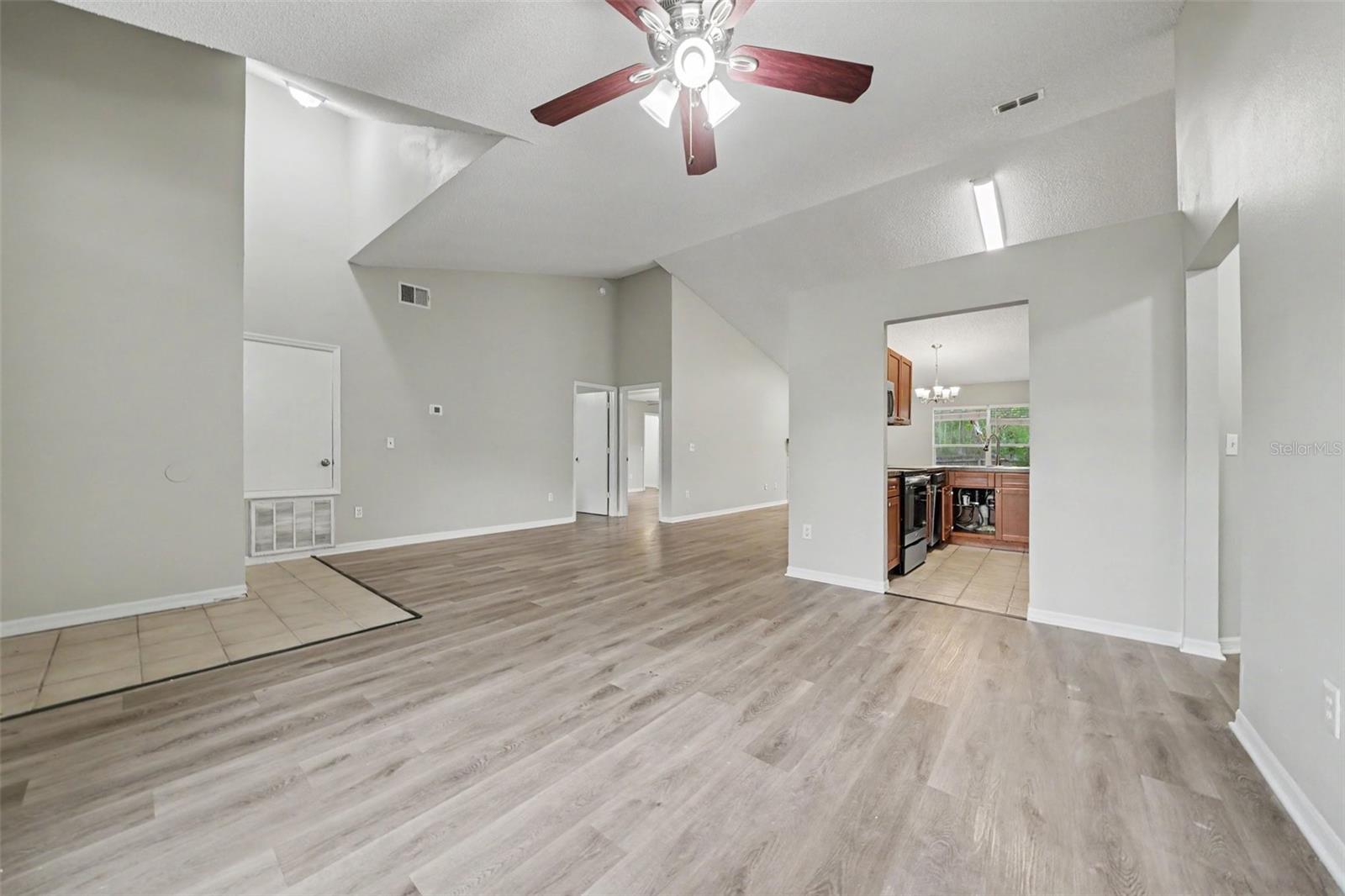 1129 Monteagle Cir, Apopka, FL 32712 photo