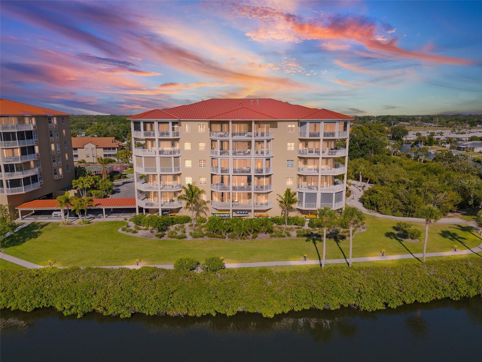 6100 Jessie Harbor Dr, Osprey, FL 34229