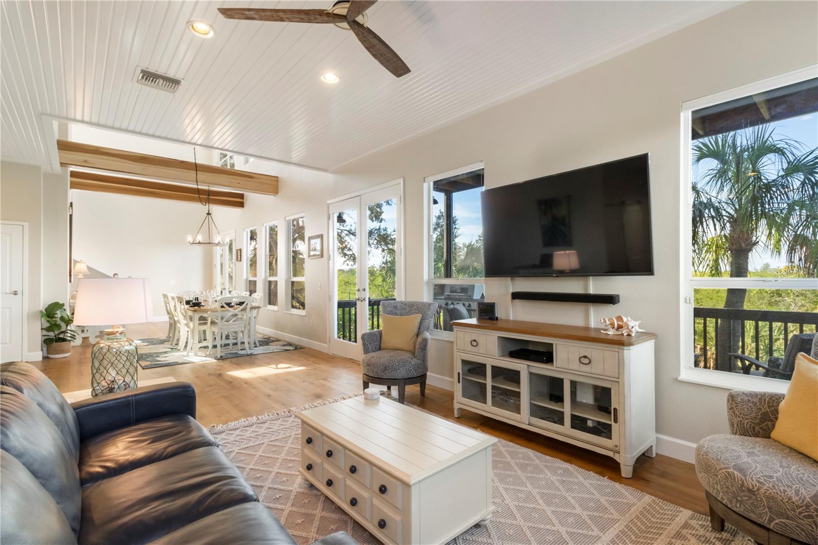 7325 Holly Rd, Terra Ceia, FL 34250 photo