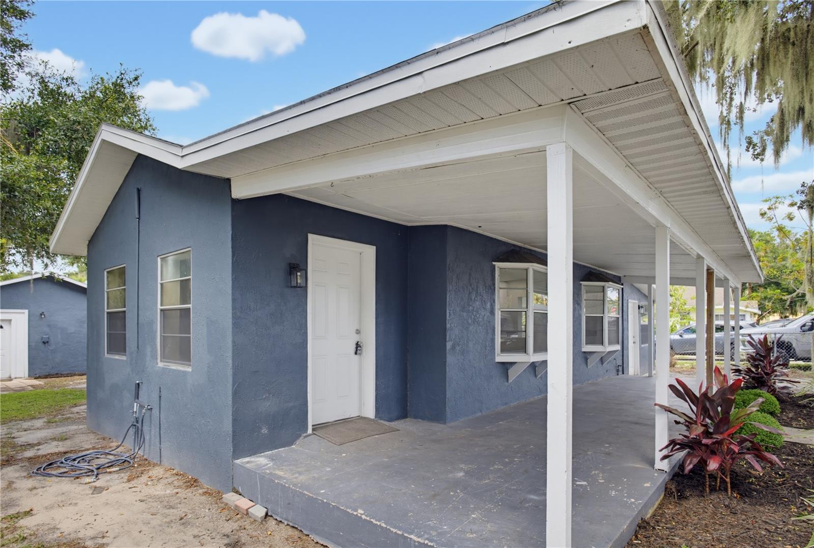 33 W Herrick Dr, Eustis, FL 32726 photo