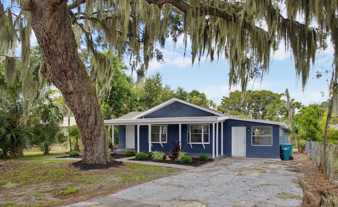 33 Herrick Dr, Eustis, FL 32726