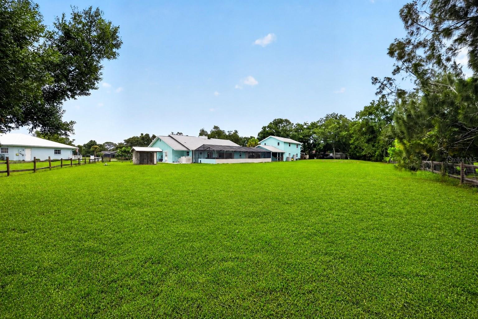 1305 Greenfield Cir, Venice, FL 34292 photo