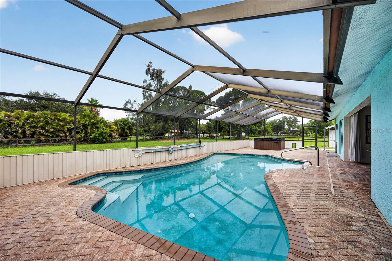 1305 Greenfield Cir, Venice, FL 34292 photo