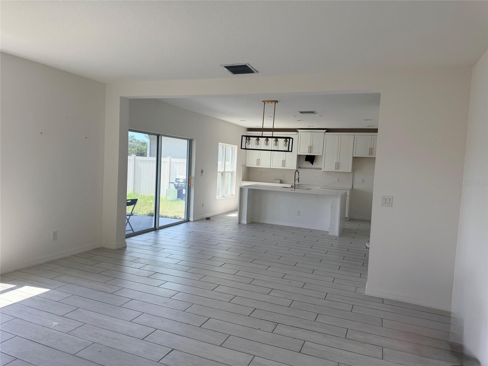 269 Hamlet Loop, Davenport, FL 33837 photo