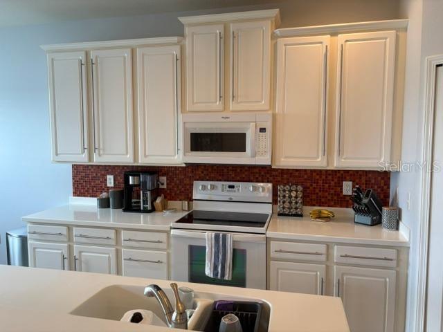 3662 Parkridge Cir #28 102, Sarasota, FL 34243 photo