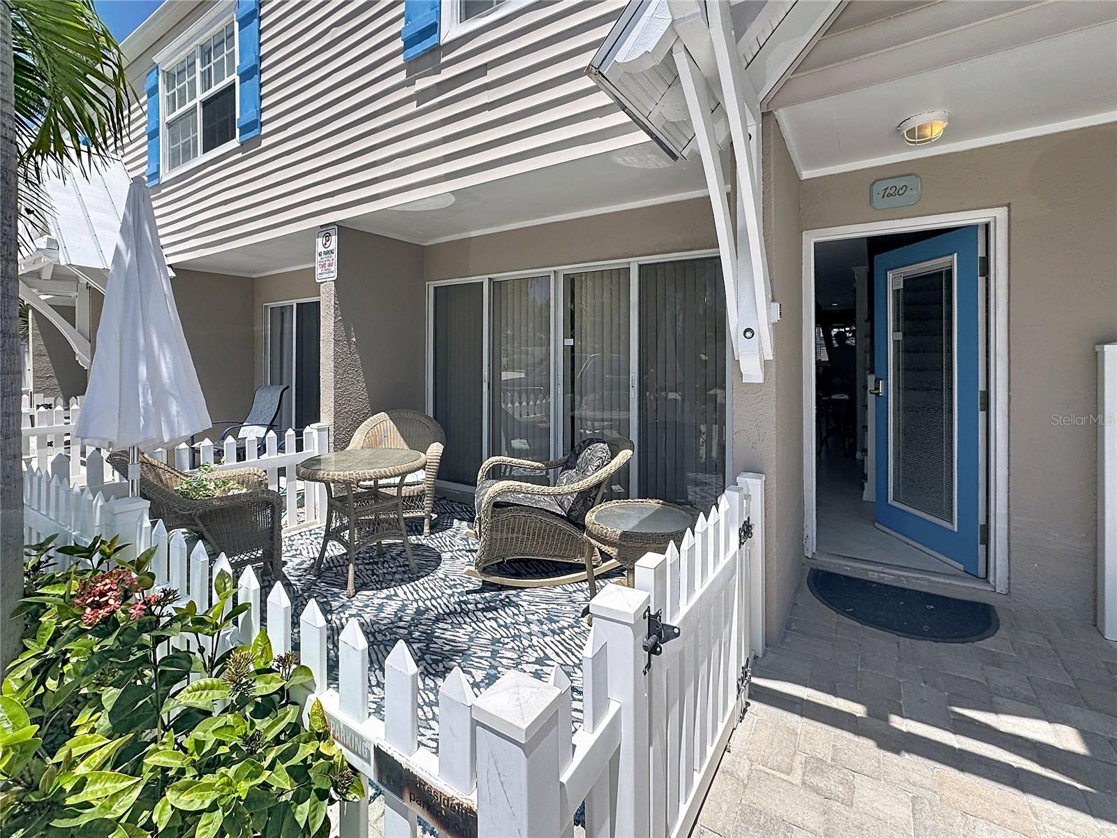 120 52 St, Holmes Beach, FL 34217 photo