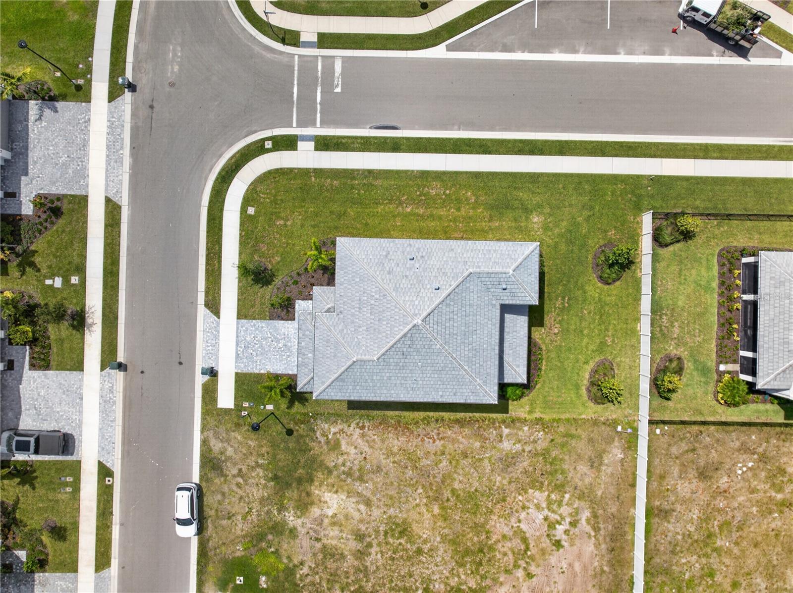 7595 Seahawk Ave, Sarasota, FL 34241 photo