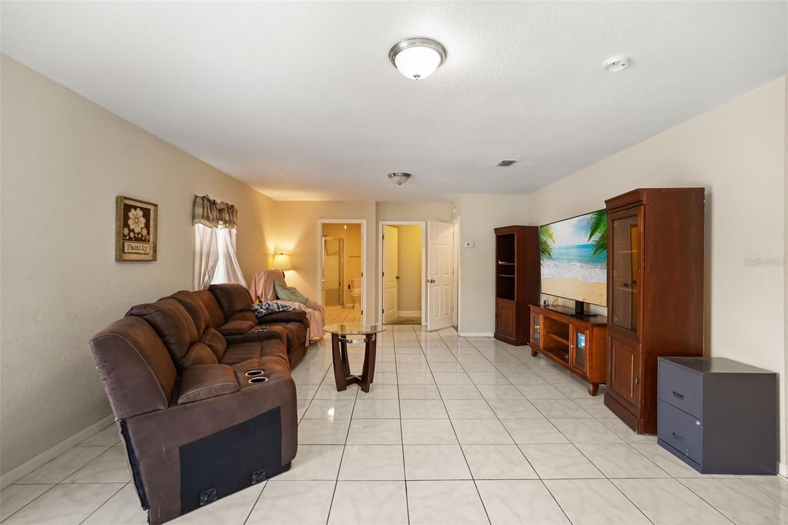 1922 Matthew Ct, Lakeland, FL 33813 photo