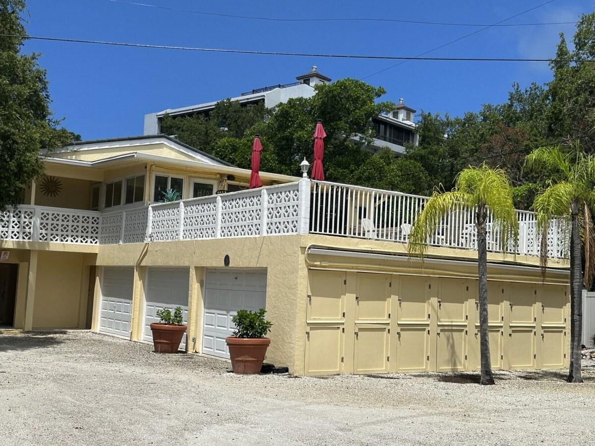 5955 Midnight Pass Rd #21 E, Sarasota, FL 34242 photo