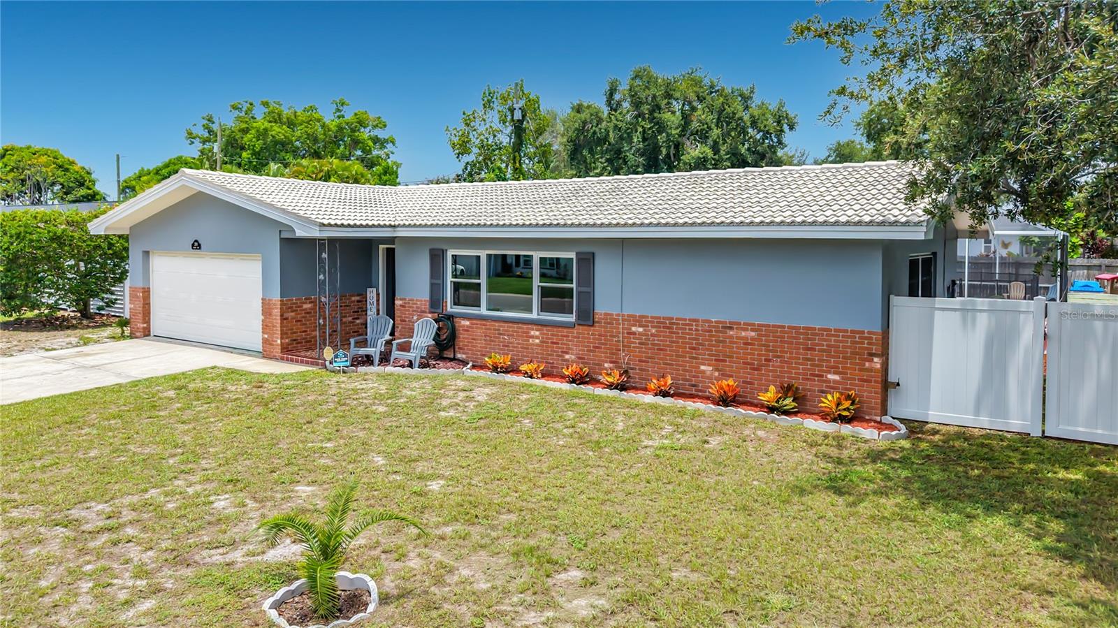 2198 Academy Dr, Clearwater, FL 33764 photo