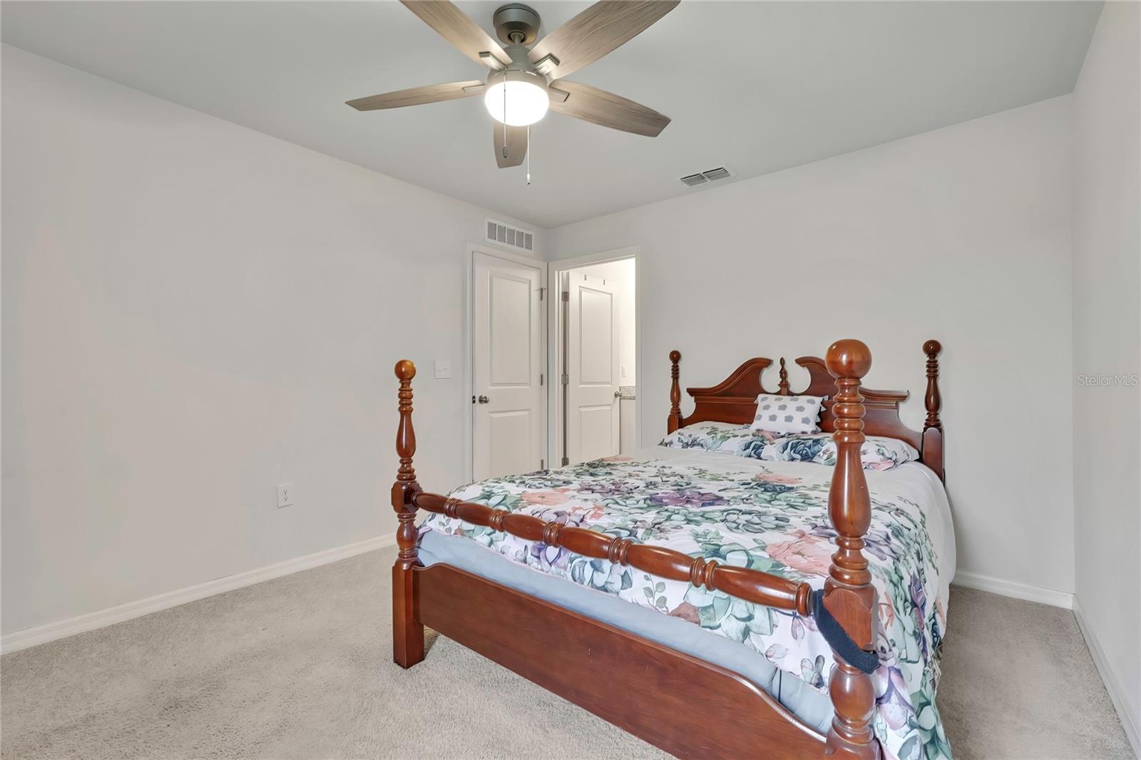 13134 Osprey Ave, Weeki Wachee, FL 34614 photo