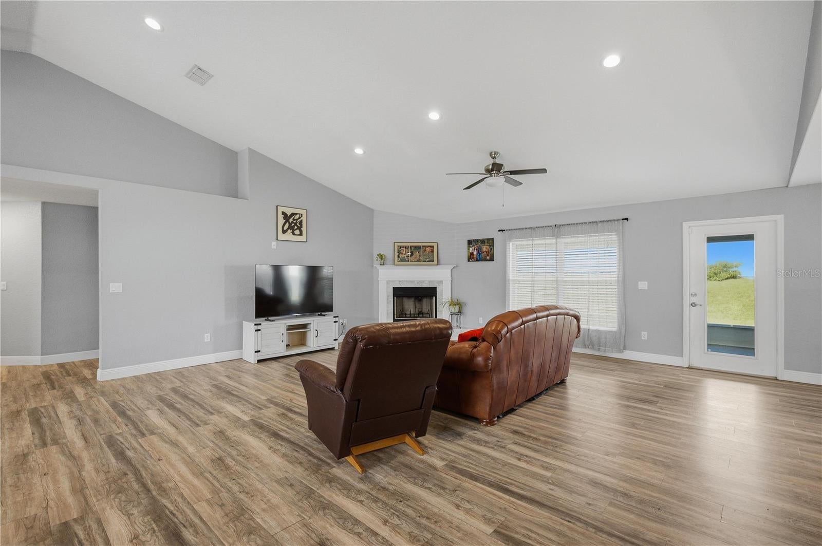 6875 SE 11 Pl, Ocala, FL 34472 photo