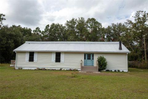 Single Family Residence in KEYSTONE HEIGHTS FL 6730 DUNN DRIVE.jpg