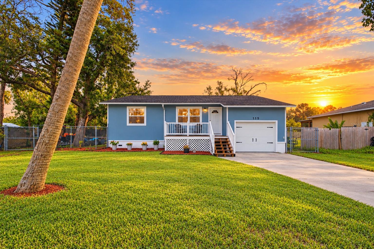 115 Brown St, Bradenton, FL 34208