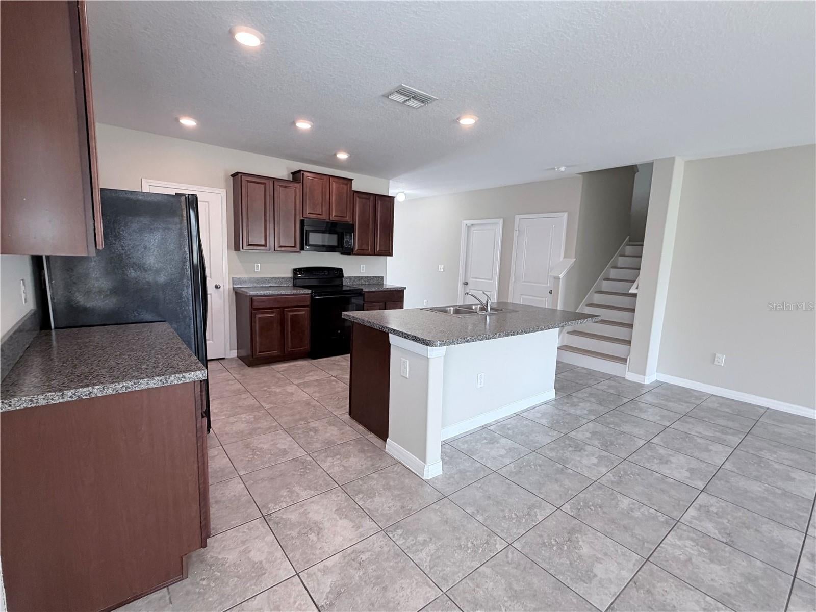 10013 Crested Fringe Dr, Riverview, FL 33578 photo