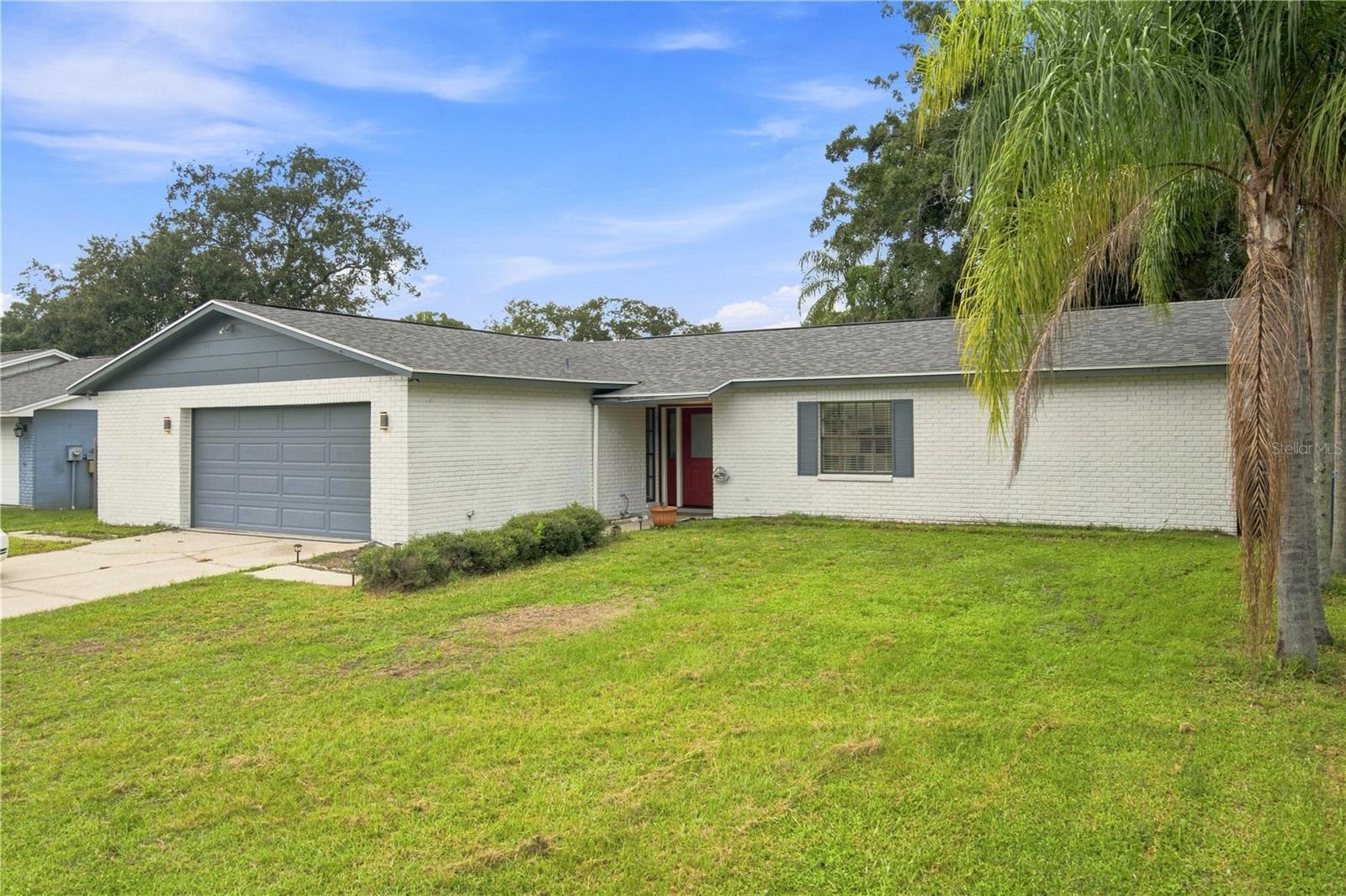 4313 Foxglen Ln, Tampa, FL 33624 photo