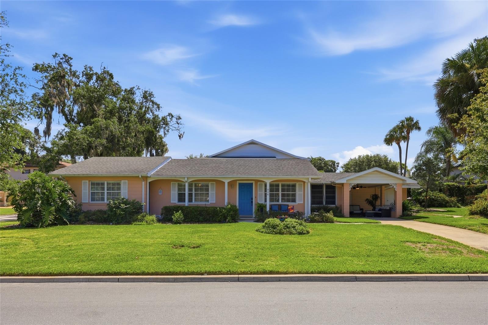 936 N Baker St, Mount Dora, FL 32757 photo