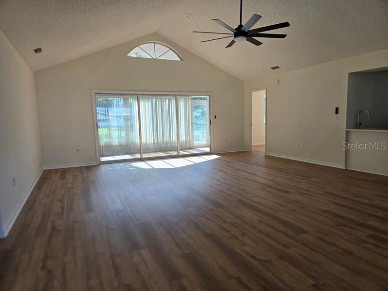 11510 SW 85 Ct, Ocala, FL 34481 photo