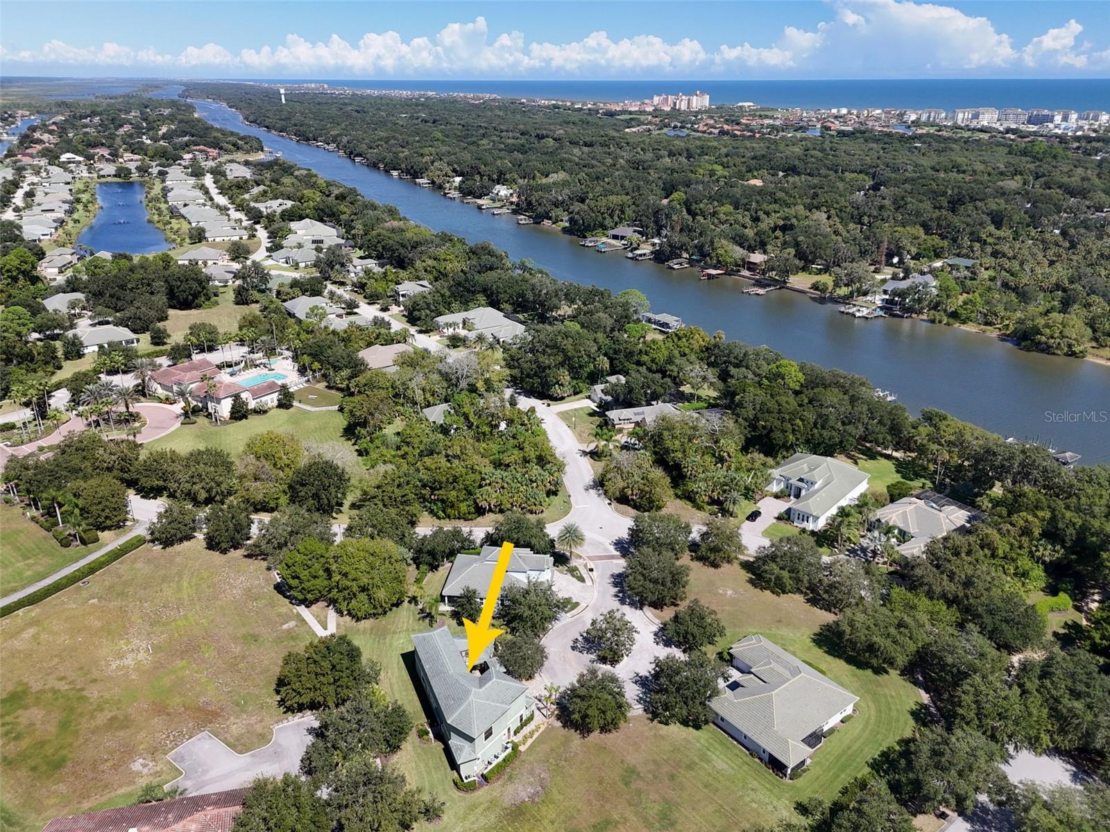 4 Oakview Ct, Palm Coast, FL 32137 photo