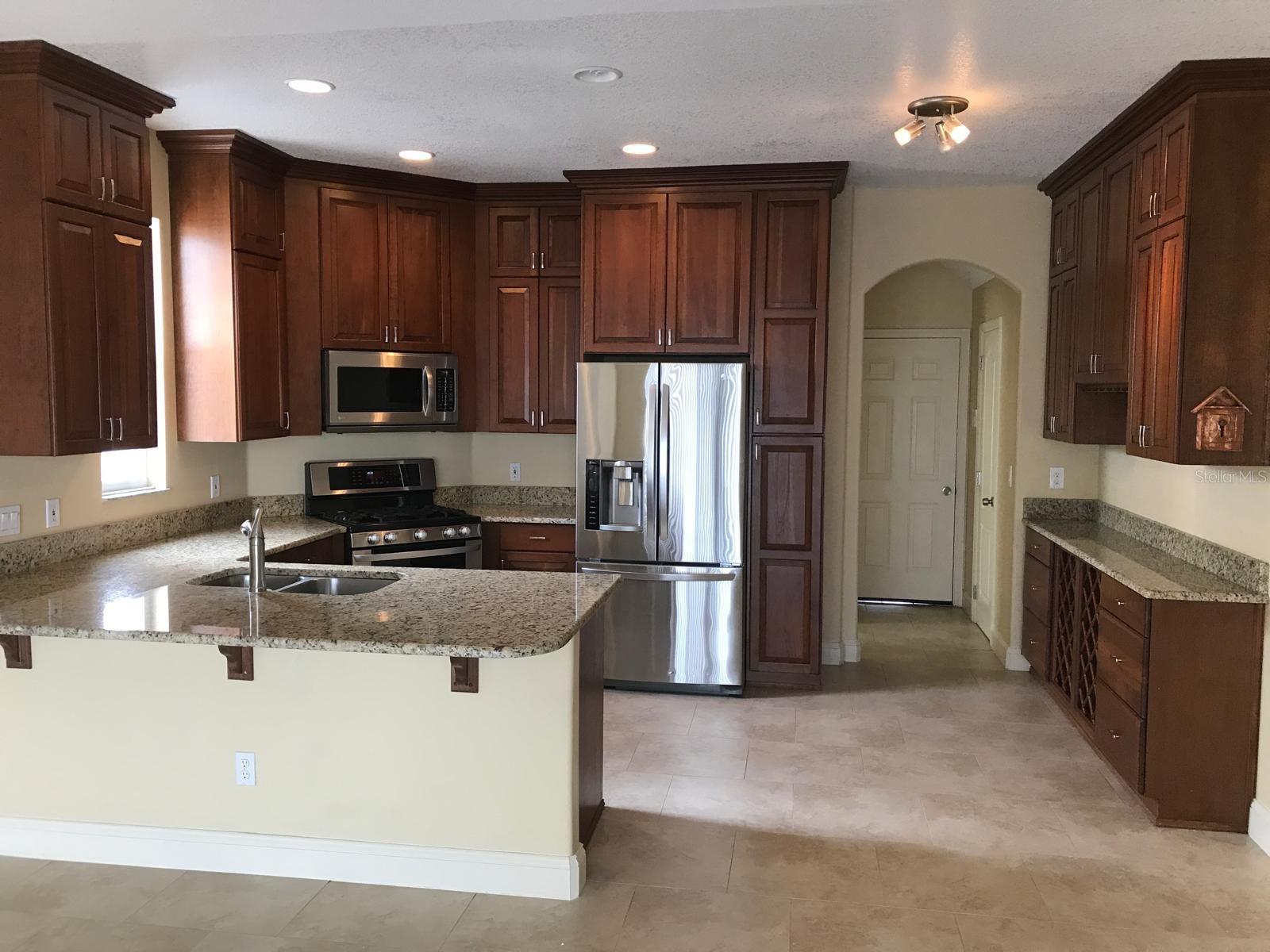 6628 Bouganvillea Crescent Dr, Orlando, FL 32809 photo